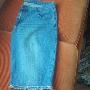 Old Navy sweetheart bermuda shorts